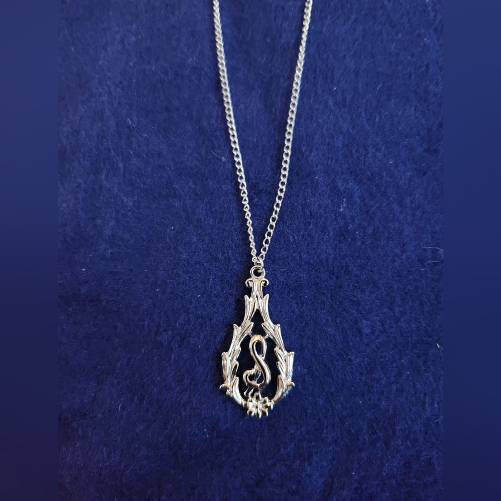 Sarah Coventry PERSONALLY YOURS Necklace from 1974 "S" Initial